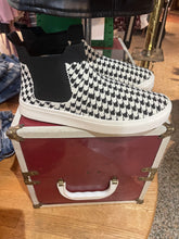 Houndstooth Mesh High Top Shoe