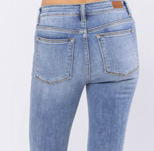 Lite Capri Jeans