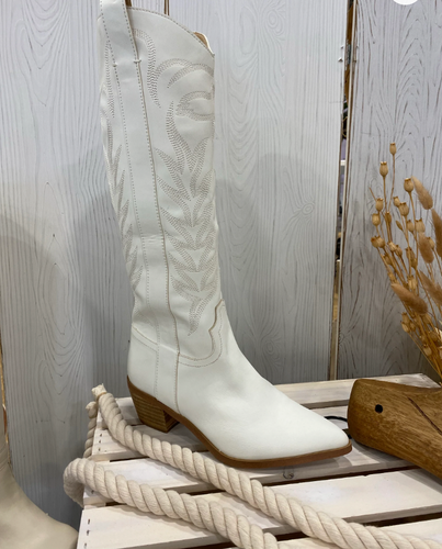 Beth White Cowgirl Boot